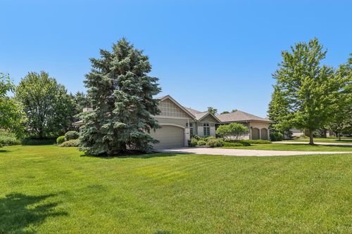 a-16885 Lake Road, Brookfield, WI, 53005 | Card Image