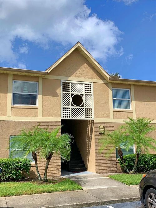 apt-2-9800 Turf Way, ORLANDO, FL, 32837-7813 | Card Image