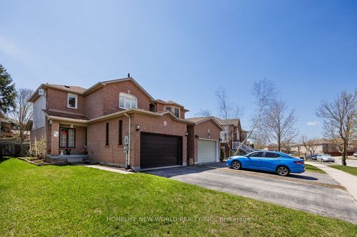 95 Athabaska Rd, Barrie, ON, L4N8E9 | Card Image