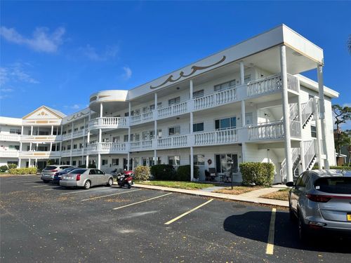 68-2428 Columbia Dr, CLEARWATER, FL, 33763-3409 | Card Image