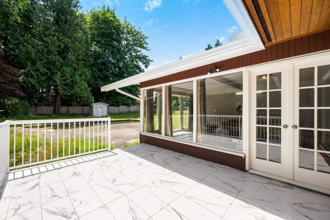 21764 124 Ave, House other with 5 bedrooms, 4 bathrooms and 6 parking in Maple Ridge BC | Image 34