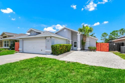235 Hidden Springs Cir, KISSIMMEE, FL, 34743-6122 | Card Image