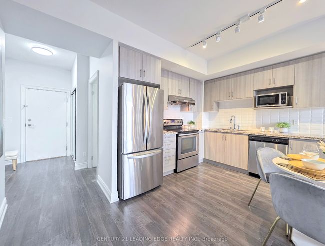 510 - 38 Cedarland Dr, Condo with 2 bedrooms, 2 bathrooms and 1 parking in Markham ON | Image 12