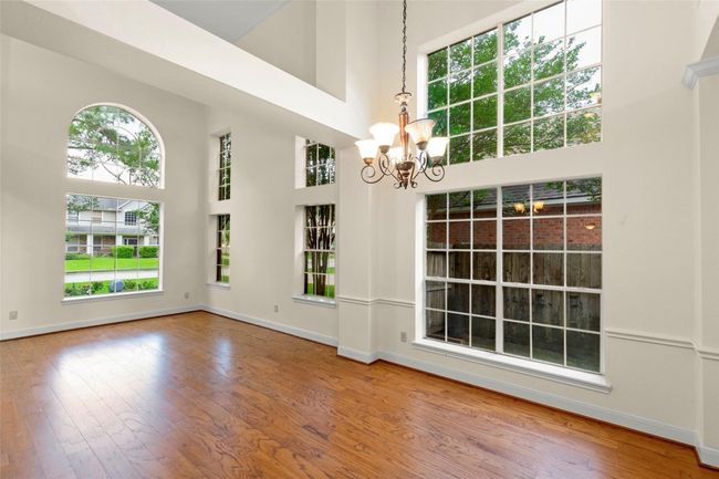 14306 Medlowe Ct, House other with 5 bedrooms, 4 bathrooms and 2 parking in Cypress TX | Image 6