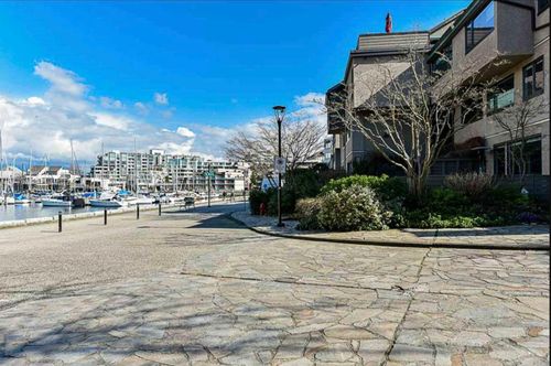 774 Millbank, Vancouver, BC, V5Z3Z3 | Card Image