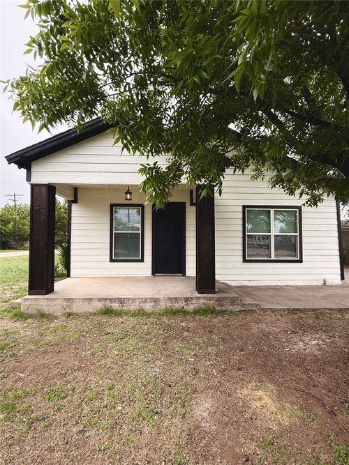 610 5th St, Hawley, TX, 79525-4124 | Card Image