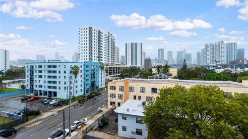 603-546 Sw 1st St, Miami, FL, 33130-1388 | Card Image