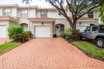 6112 Seminole Gardens Circle, Townhouse with 2 bedrooms, 2 bathrooms and null parking in Palm Beach Gardens FL | Image 2