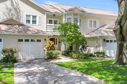3021 W Bay Villa Ave, Tampa, FL, 33611-1607 | Card Image