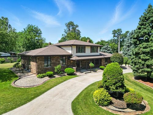 1246 River Dr, Munster, IN, 46321-1345 | Card Image