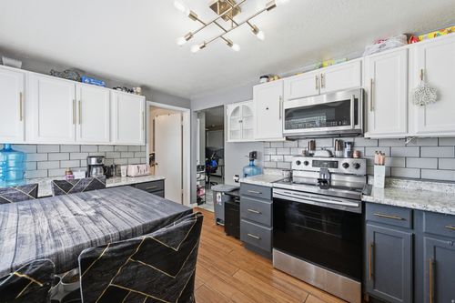 j-1088 N Nayon Dr, Layton, UT, 84040-2855 | Card Image