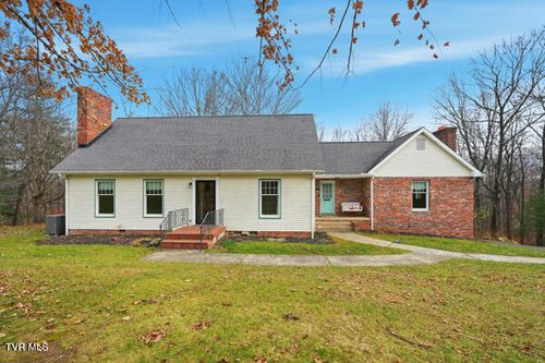 189 Ridgefield Rd Sw, Wise, VA, 24293-5607 | Card Image