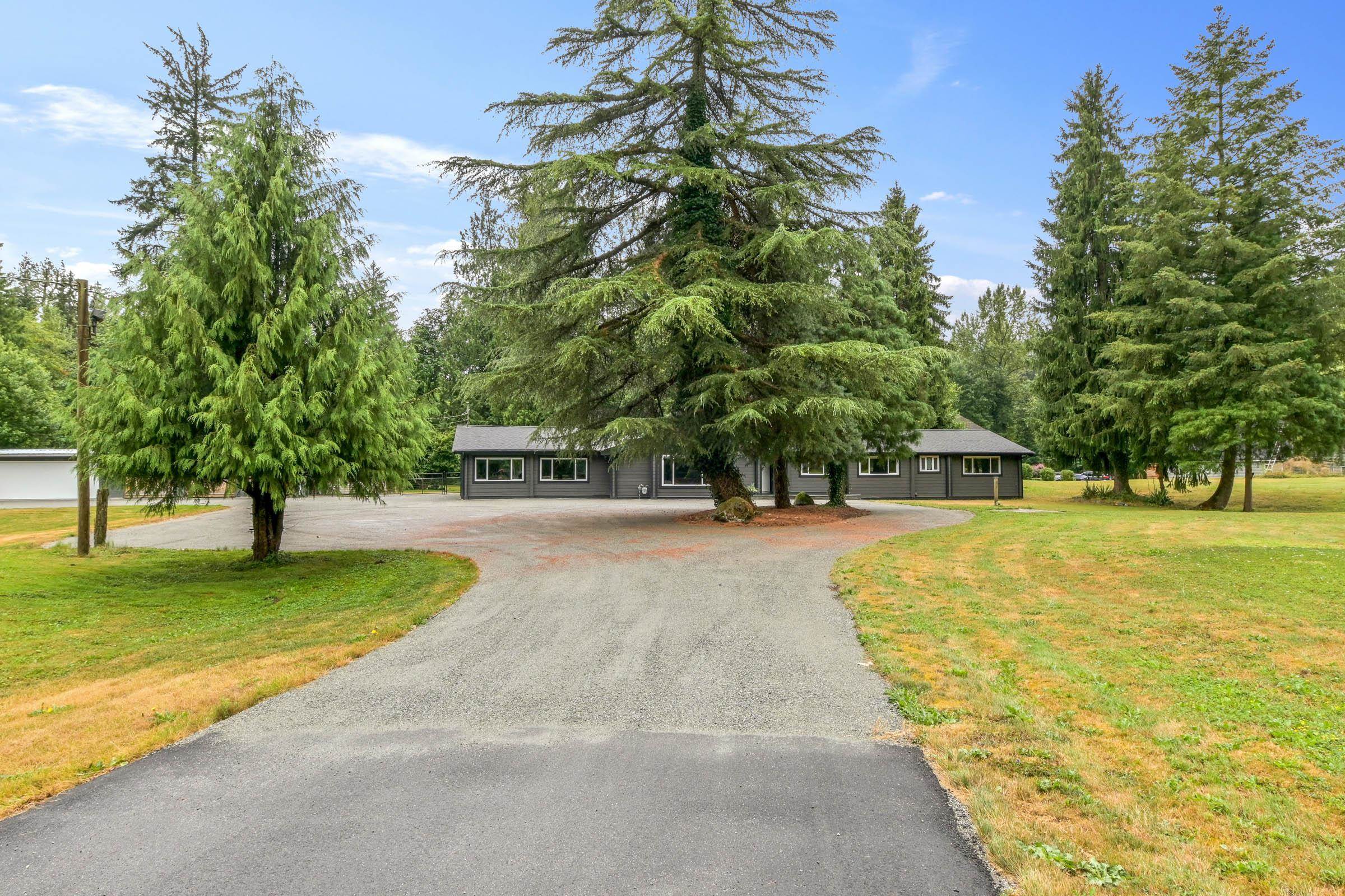Residential in Maple Ridge 2