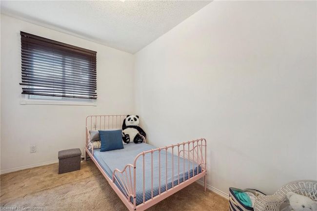 62 Guildwood Dr, House other with 2 bedrooms, 1 bathrooms and 3 parking in Hamilton ON | Image 15