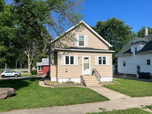 720 S 19th St, Fort Dodge, IA, 50501-5304 | Card Image