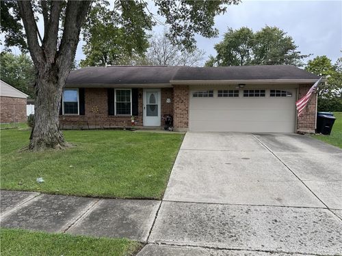 7725 Timber Hill Drive, Huber Heights, OH, 45424 | Card Image