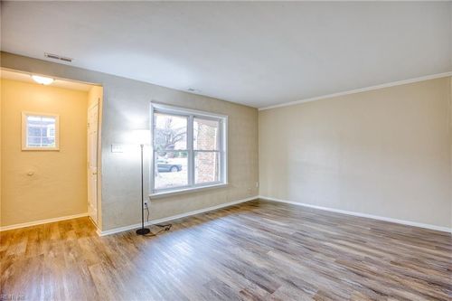 5721 E Hastings Arch, Virginia Beach, VA, 23462-1506 | Card Image