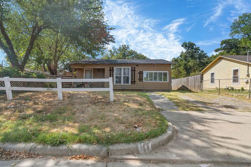 3516 Wilbarger St, Fort Worth, TX, 76119-3508 | Card Image