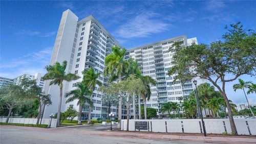 109-3333 Ne 34th St, Fort Lauderdale, FL, 33308-6948 | Card Image