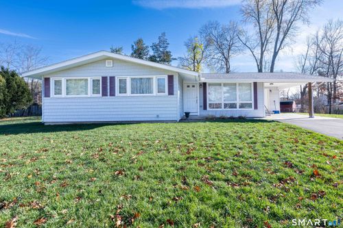 49 Kimberly Cir, North Haven, CT, 06473-1302 | Card Image