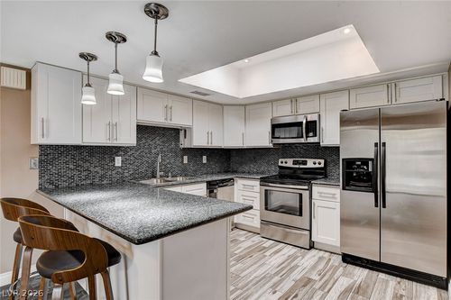 3768 Pilgrim St, Las Vegas, NV, 89121-4446 | Card Image