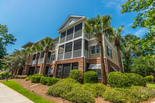 1319 Basildon Rd, Mount Pleasant, SC, 29466-7145 | Card Image