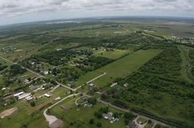 00 County Road 168, Home with 0 bedrooms, 0 bathrooms and null parking in Alvin TX | Image 11