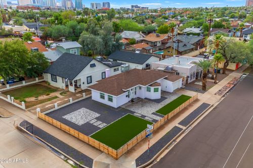 2046 N 11th St, Phoenix, AZ, 85006-2121 | Card Image