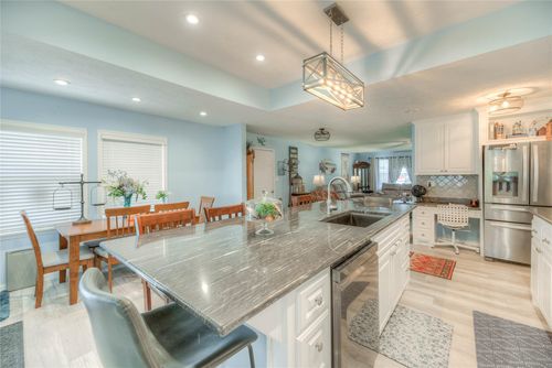 164 Lazy Water Dr, Livingston, TX, 77351-5128 | Card Image