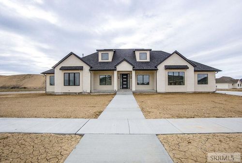 5707 Long Cove Dr, Idaho Falls, ID, 83404-8360 | Card Image