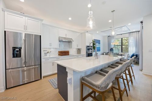 12940 Pembroke Dr, NAPLES, FL, 34105-5099 | Card Image