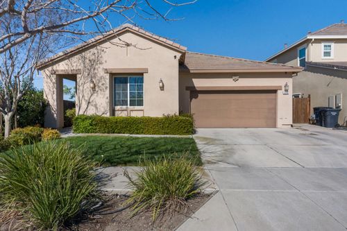 2685 Remy Javier St, Tracy, CA, 95377-7993 | Card Image