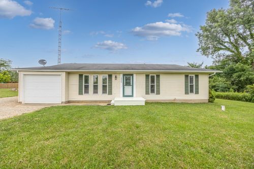 10040 Oakbrook Dr, Sidney, OH, 45365-9228 | Card Image