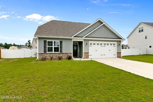 129 Sandy Springs Rd, Aberdeen, NC, 28315-3785 | Card Image