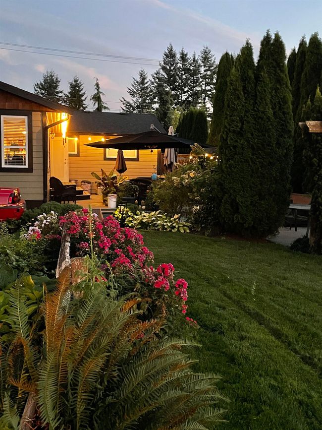 26561 29 Avenue, House other with 3 bedrooms, 2 bathrooms and 6 parking in Langley BC | Image 29