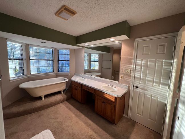 3901 S Nolan River Rd, Home with 3 bedrooms, 2 bathrooms and null parking in Cleburne TX | Image 22