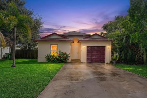 2212 Nw 9th Ct, Fort Lauderdale, FL, 33311-6821 | Card Image