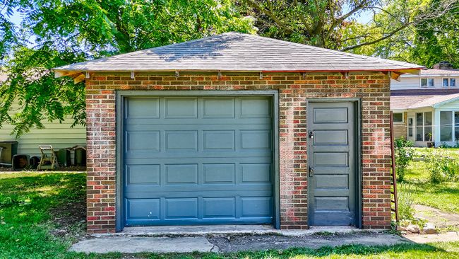 453 Illinois St, House other with 2 bedrooms, 1 bathrooms and 1 parking in Marseilles IL | Image 21