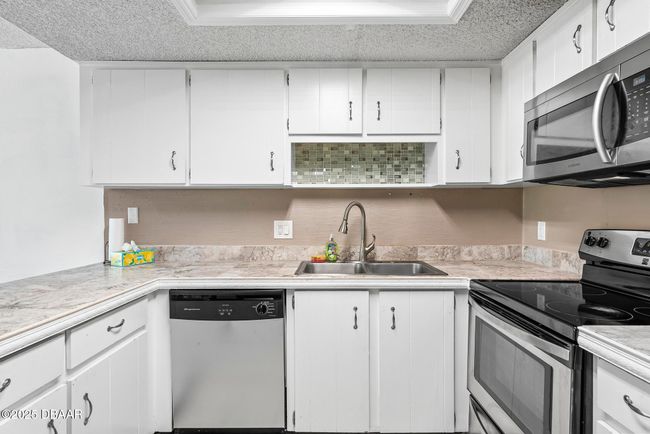149 Pine Cone Trl, Townhouse with 2 bedrooms, 3 bathrooms and null parking in Ormond Beach FL | Image 16