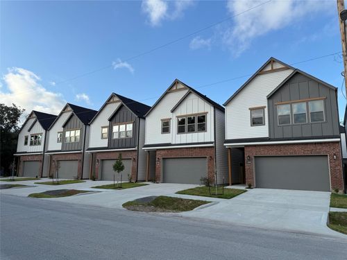 8430 Vogue Ln, Houston, TX, 77055-1129 | Card Image