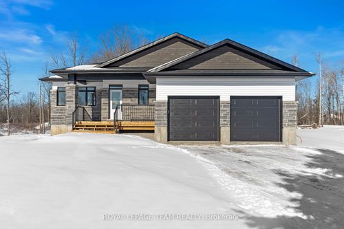 101 Alcock Drive, Beckwith, ON, K0A1B0 | Card Image
