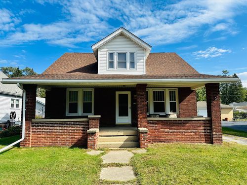 833 Lake St, Hobart, IN, 46342-5227 | Card Image