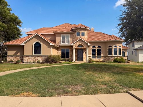 1119 Mallard Pointe Dr, Cedar Hill, TX, 75104-6912 | Card Image