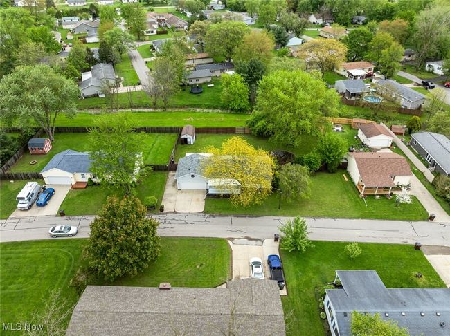 18 Lakeview Ct, House other with 3 bedrooms, 2 bathrooms and null parking in Lagrange OH | Image 46