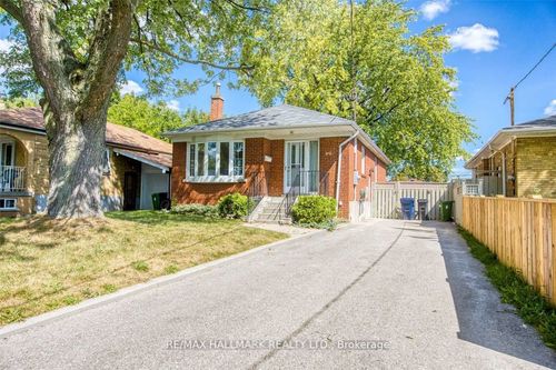 bsmt-69 Barrymore Rd, Scarborough, ON, M1J1W5 | Card Image