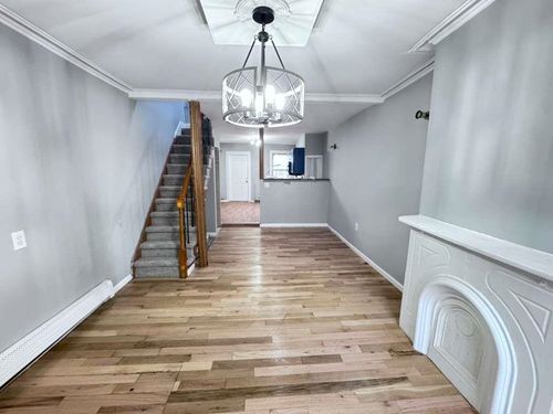 377 1/2 Bramhall Ave, JC, Bergen-Lafayett, NJ, 07304 | Card Image