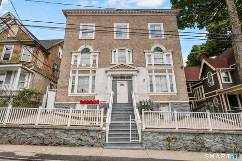 134 Chestnut Ave, Waterbury, CT, 06710-1808 | Card Image