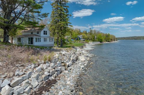 20 Lorimer Rd, Lamoine, ME, 04605-4522 | Card Image