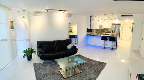 apt-412-1228 West Ave, Miami Beach, FL, 33139-4384 | Card Image