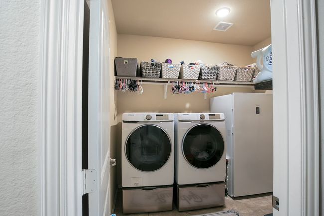 6613 Hall Of Fame Blvd, House other with 4 bedrooms, 2 bathrooms and 3 parking in Midland TX | Image 20